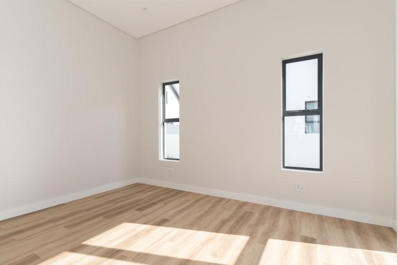 3 Bedroom Property for Sale in Sitari Western Cape
